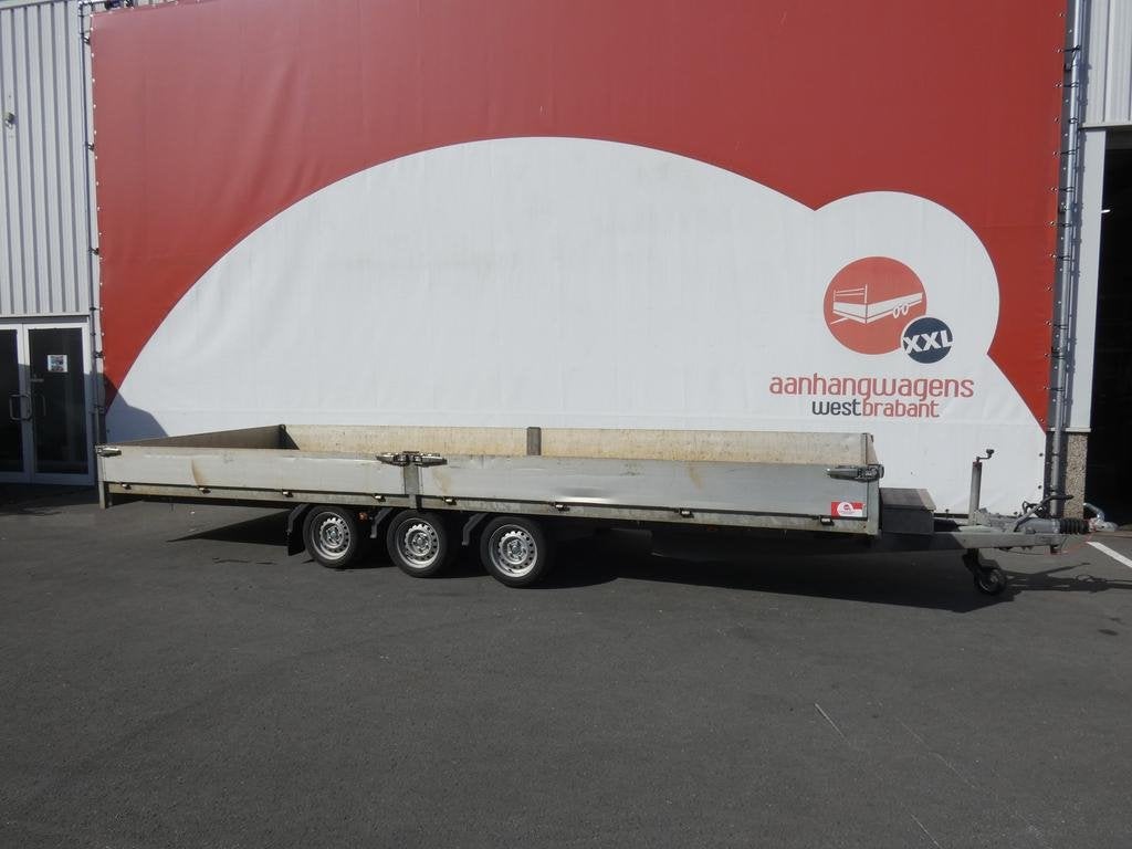 Tweedehands Easyline Plateauwagen 605×220 3500kg 2021