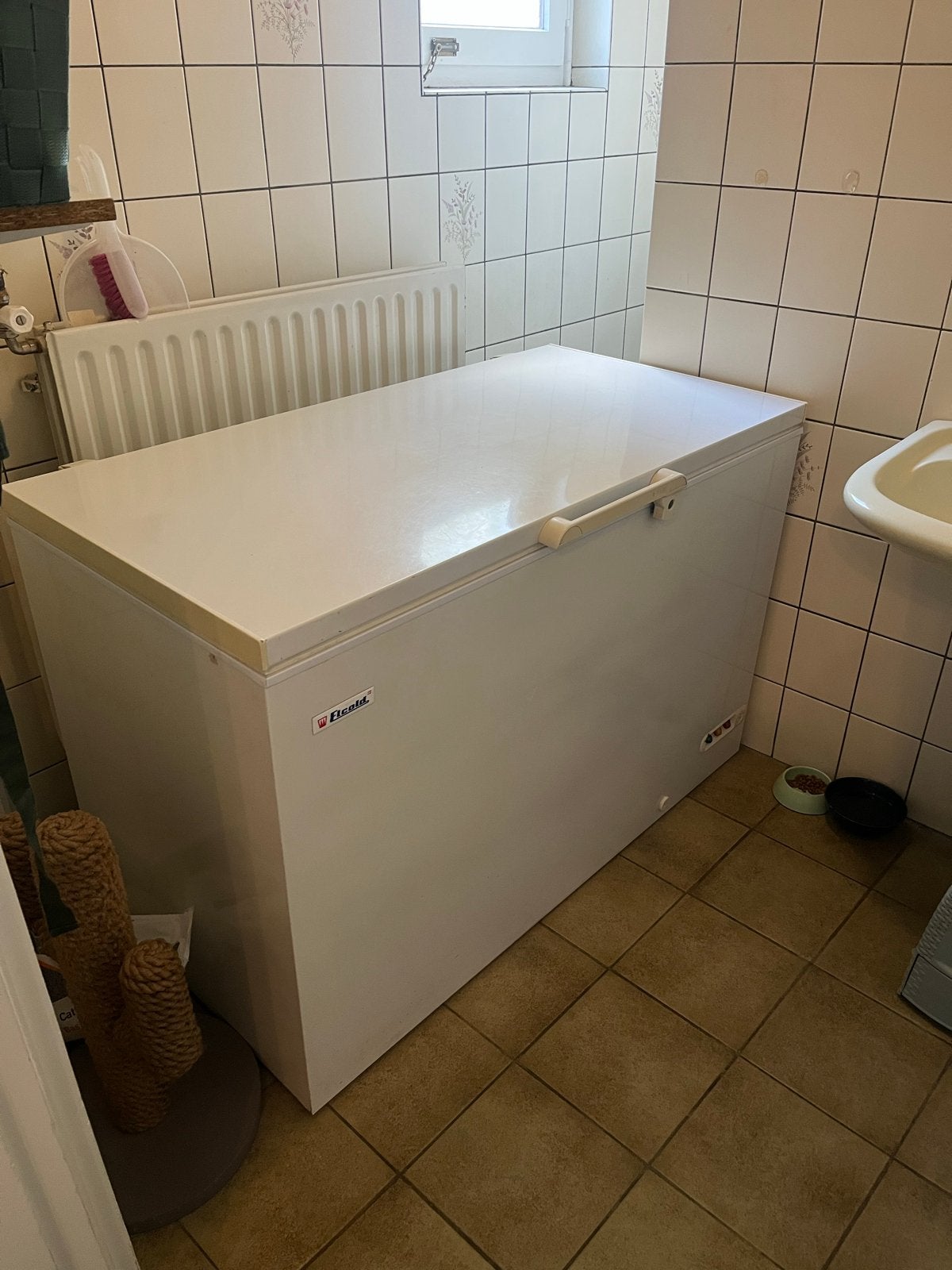 Grote Elcold vrieskist - Ruime opslag voor diepvriespr, Vrieskist, Gebruikt, Vrijstaand, 90 cm of meer