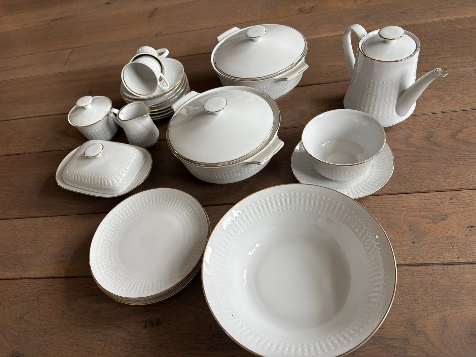 Winterling Kirchenlamitz Bavaria Servies - Wit met Goud, Ophalen