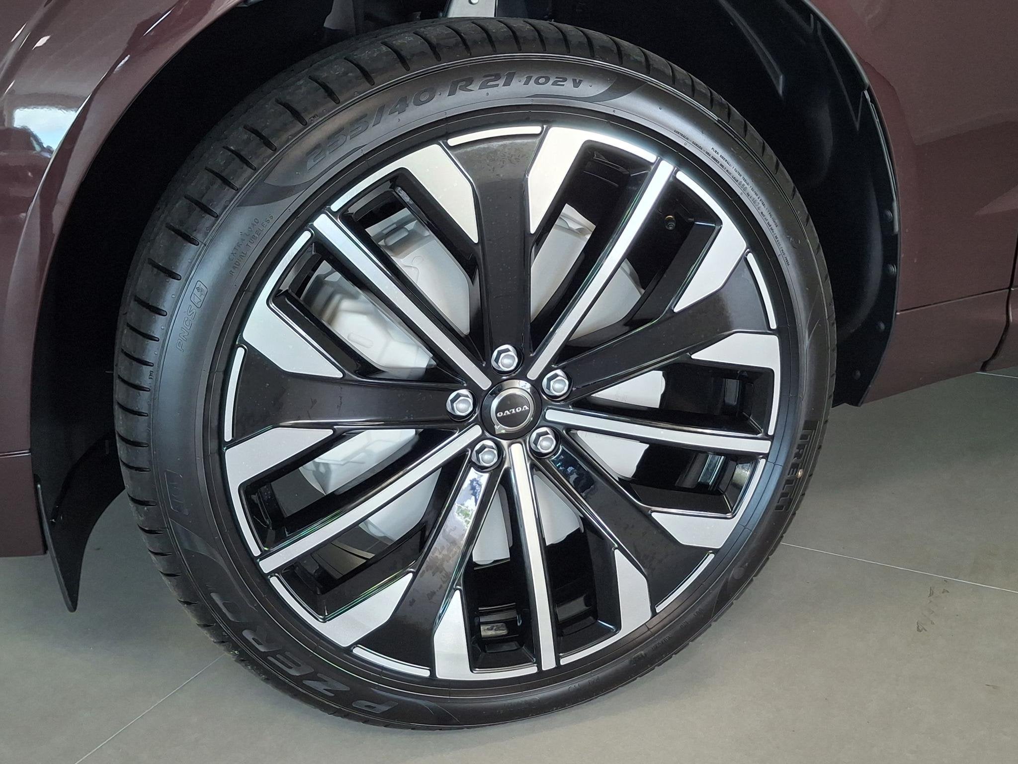 Volvo XC60 T6 Plug-in hybrid AWD Ultra Bright | Panoramadak, Auto's, Volvo, Automaat, 180 min, Plug-in hybride, XC60