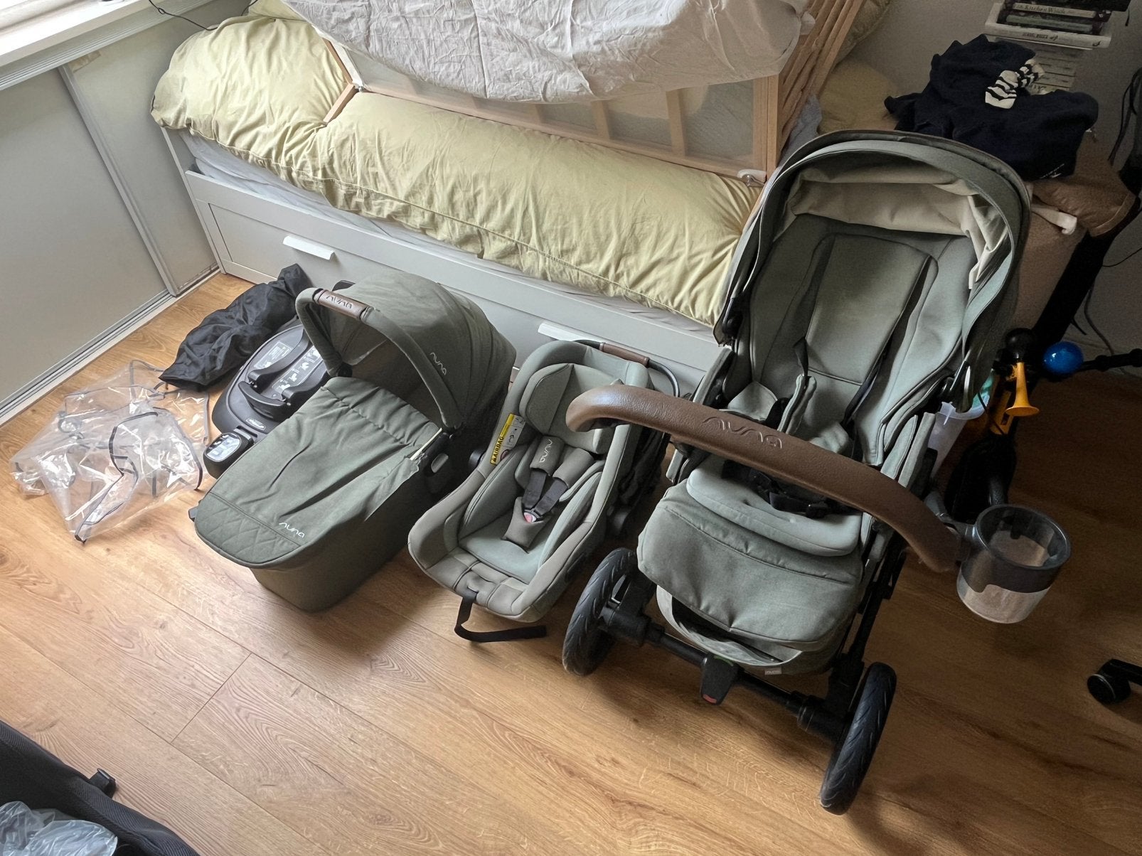 Nuna Mixx Next Kinderwagen incl. Car-seat and Base next, Ophalen, Zo goed als nieuw, Overige merken, Verstelbare duwstang