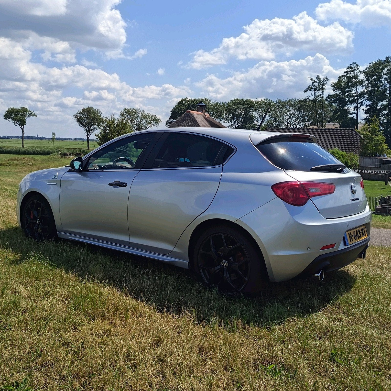 Alfa Romeo Giulietta 1.750 TBI, Auto's, Alfa Romeo, Euro 5, 15 km/l, Automatische klimaatregeling, 1295 kg