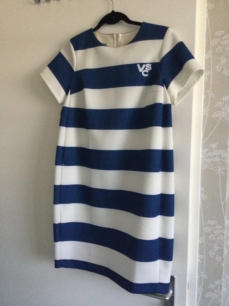 Vanilla jurkje, Maat 38/40 (M), Verzenden, Zwart, Zo goed als nieuw