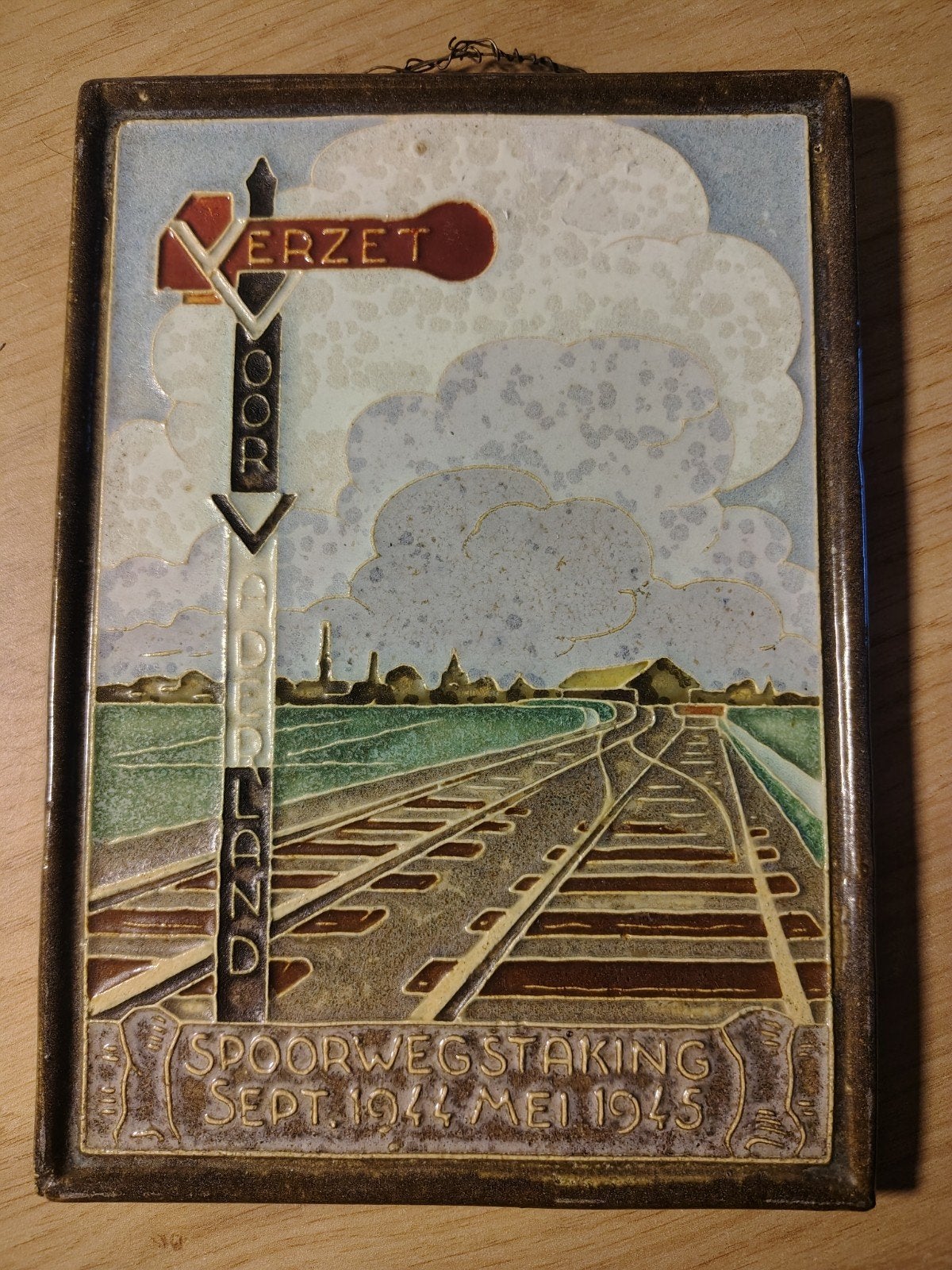 De Porceleyne Fles Spoorwegstaking 1945 Cloisonné Tegel, Verzamelen, Ophalen of Verzenden, Nederland