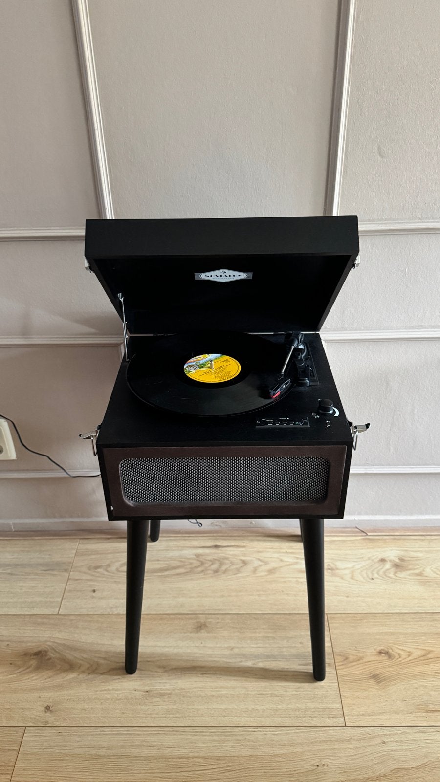 Auna Nostalgy Platenspeler met standaard en platen, Audio, Tv en Foto, Platenspelers, Ophalen, Zo goed als nieuw, Platenspeler