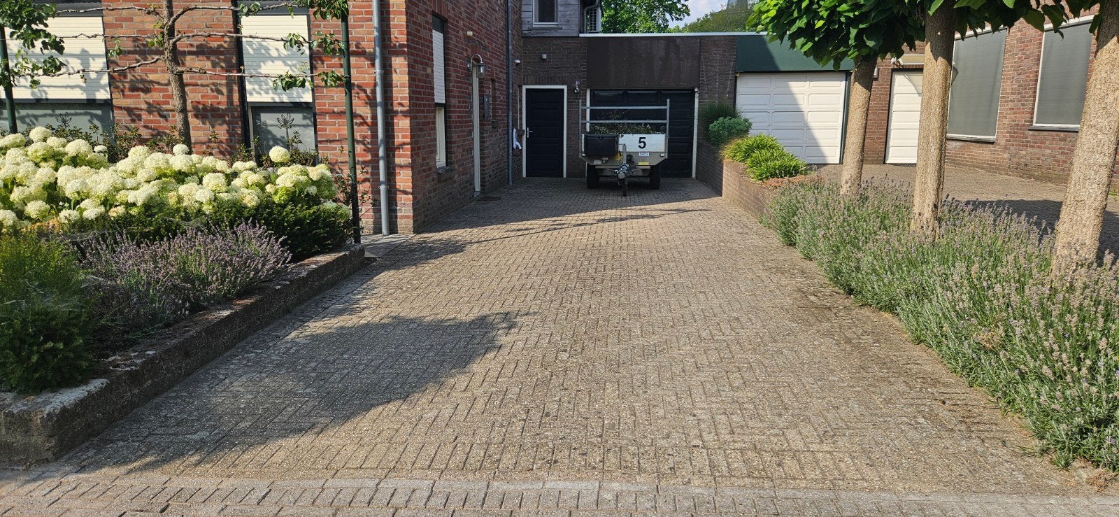 Gratis af te halen: 56 m2 betonklinkers waalformaat, Tuin en Terras, Ophalen, Beton, Klinkers