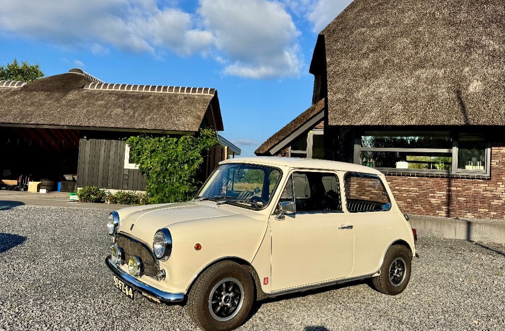 Mini Innocenti 1.0 L AUT 1975 Wit, Auto's, Automaat, Overige bekleding, 649 kg, Wit
