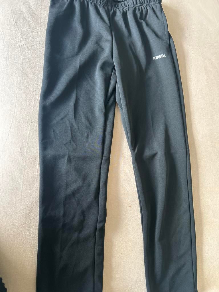 Kipsta sportbroek - Zwart - Maat 152, Ophalen of Verzenden, Zo goed als nieuw, Jongen of Meisje, Sport- of Zwemkleding