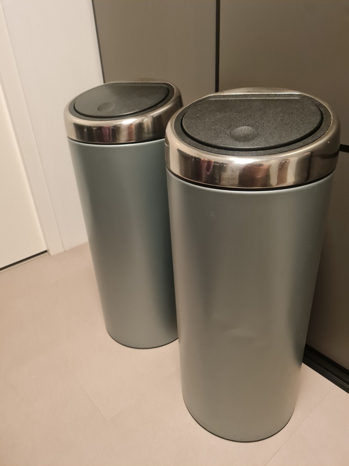 Brabantia prullenbak, 20 tot 30 liter, Ophalen, Gebruikt, Rvs