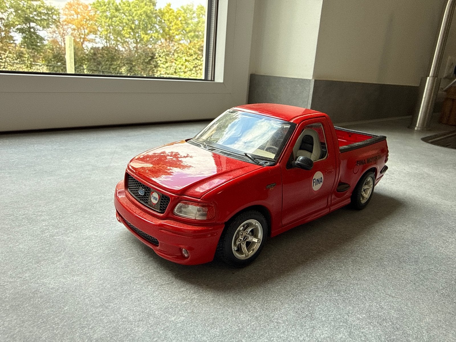 Ford F-150 SVT Lightning FINA Motor Oil modelauto, Overige merken, 1:32 tot 1:50, Ophalen of Verzenden, Zo goed als nieuw