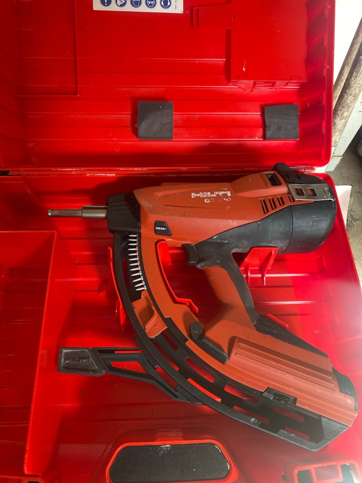 Hilti GX 120 Gas tacker - Gebruikt, Ophalen of Verzenden, Gebruikt