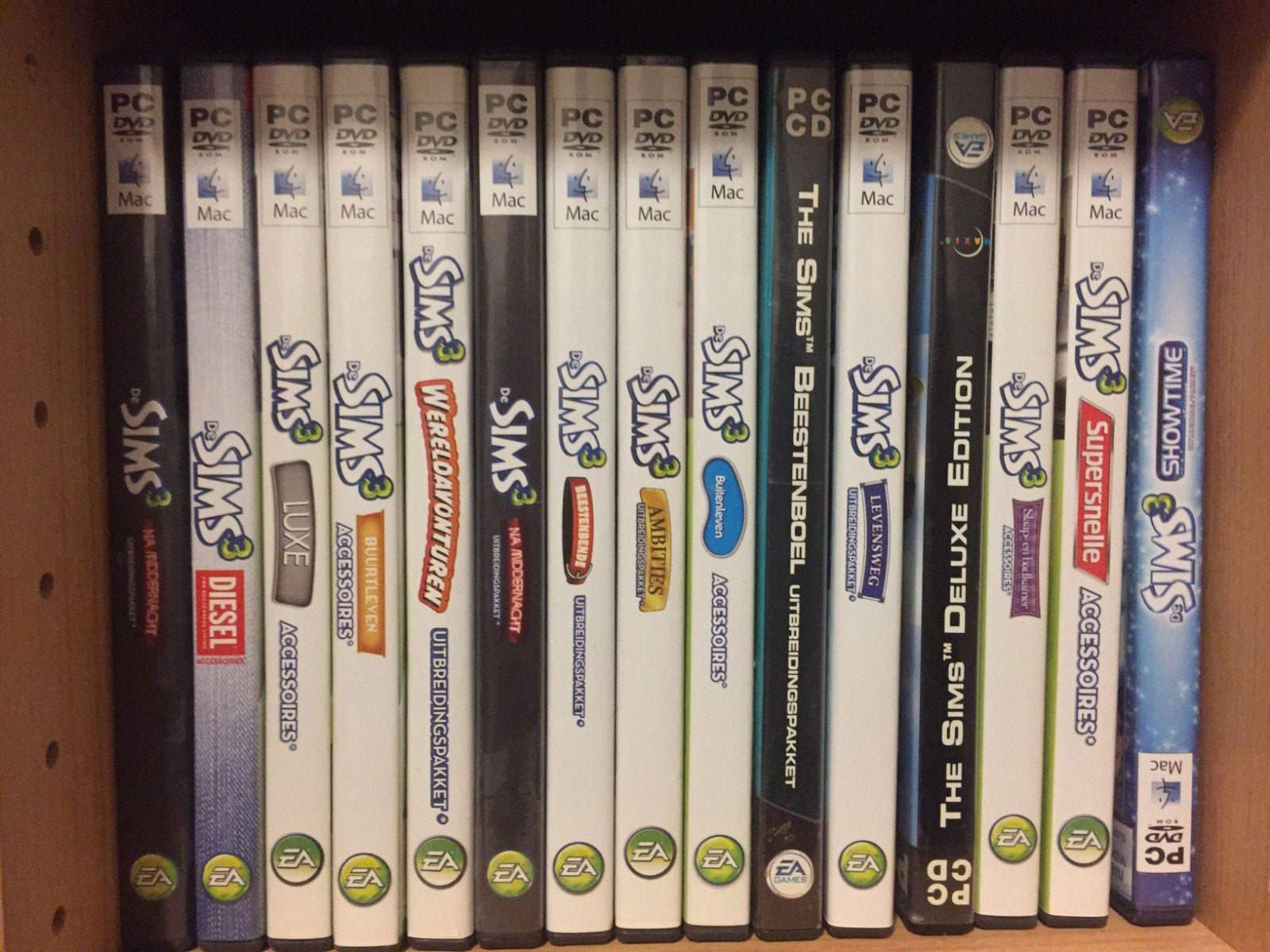 Sims 3 spellen Pc, 1 speler, Ophalen of Verzenden, Zo goed als nieuw, Vanaf 12 jaar
