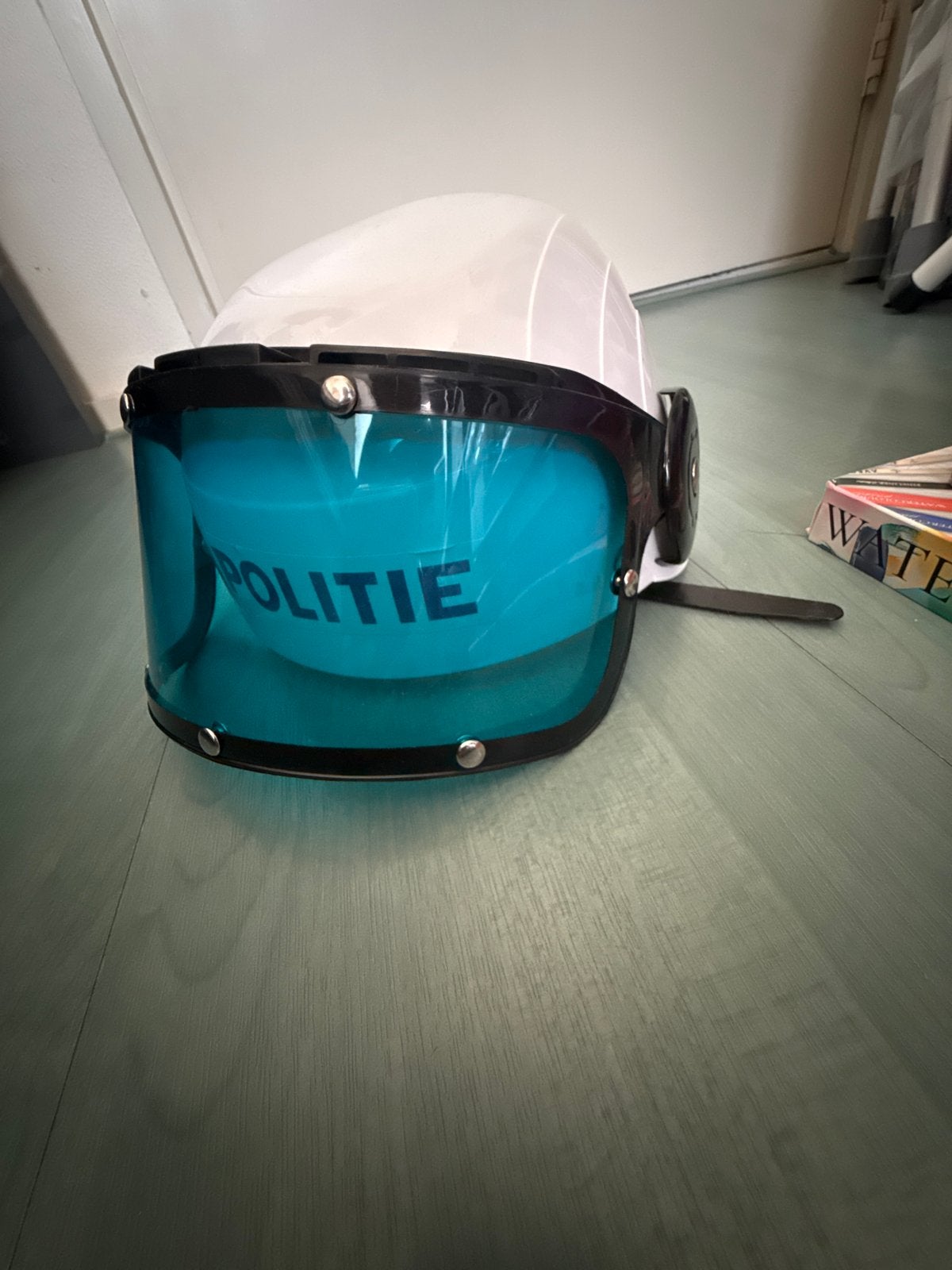 Politie speelhelm met vizier - Nieuwstaat, Ophalen of Verzenden, Zo goed als nieuw, Jongen of Meisje