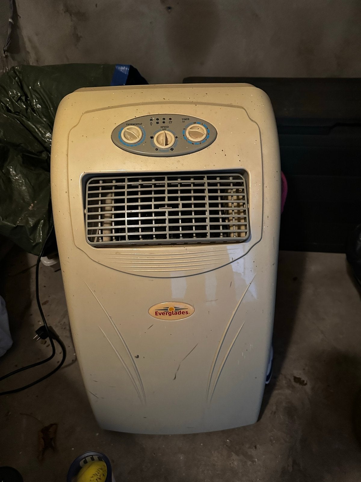 Mobiele Airco - werkt niet!, Ophalen, Minder dan 60 m³, 3 snelheden of meer, Niet werkend