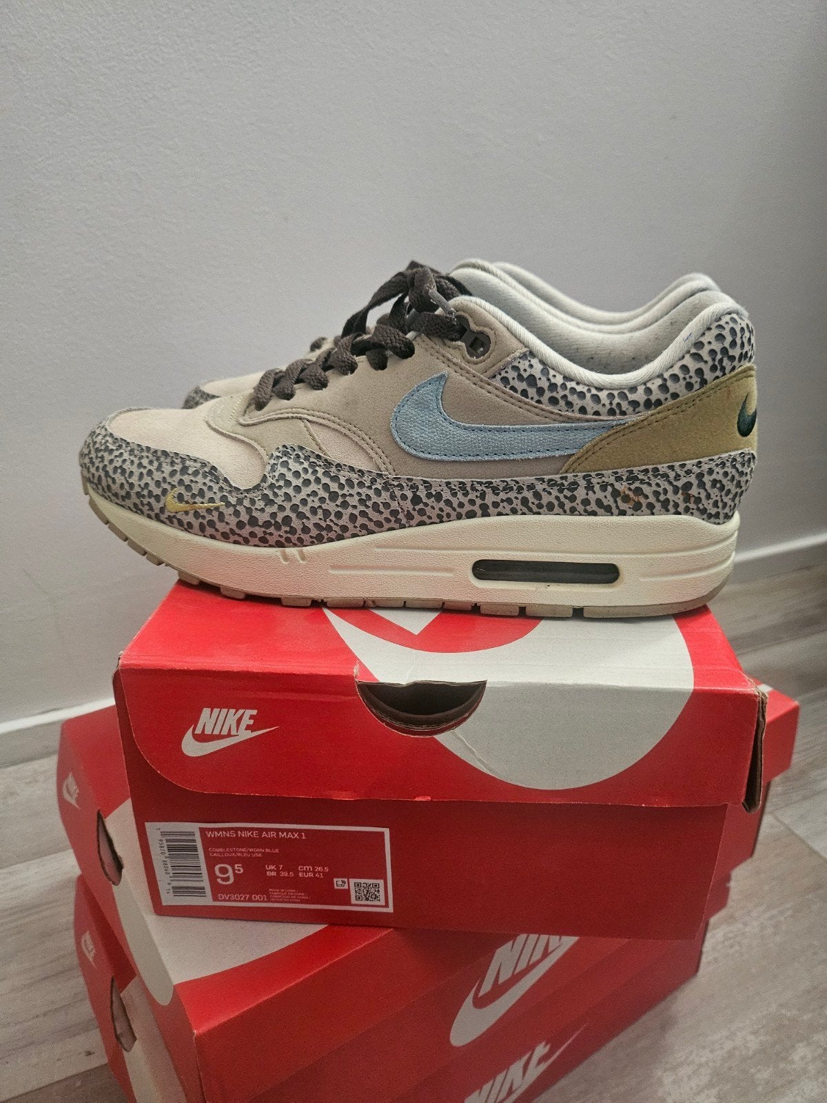 Nike Air Max 1 Safari WMNS - Zo goed als nieuw, Ophalen of Verzenden
