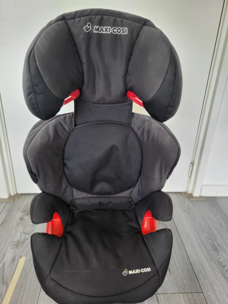 Maxi Cosi Rodi XP autostoel / stoelverhoger, Ophalen, Autogordel, 15 t/m 36 kg, Slaapstand