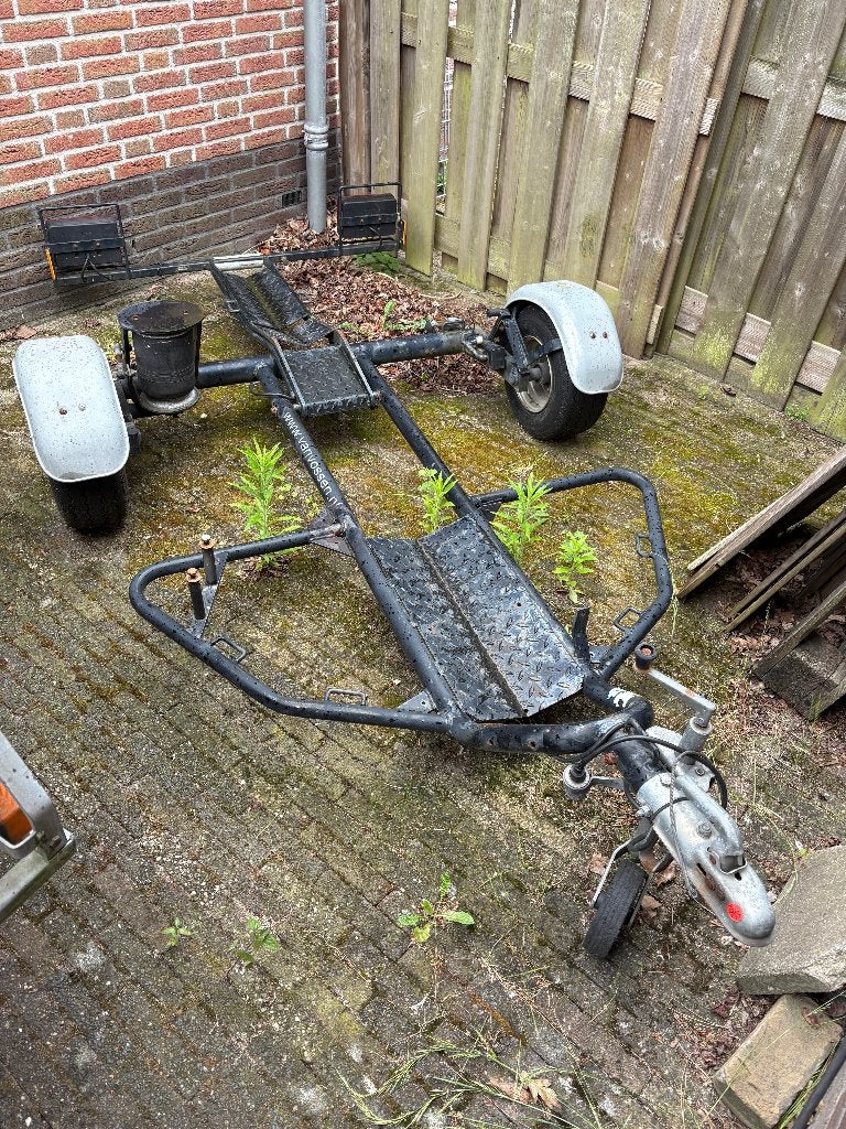 Motor aanhangwagen Van Vossen, Ophalen, Gebruikt