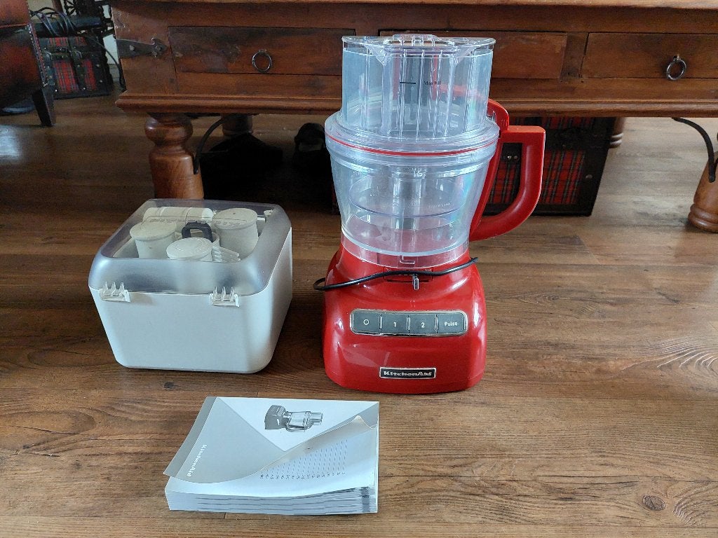 KitchenAid 3,1L Foodprocessor 5KFP1335 Keizerrood, 3 tot 4 liter, Ophalen of Verzenden, Zo goed als nieuw, 3 snelheden of meer