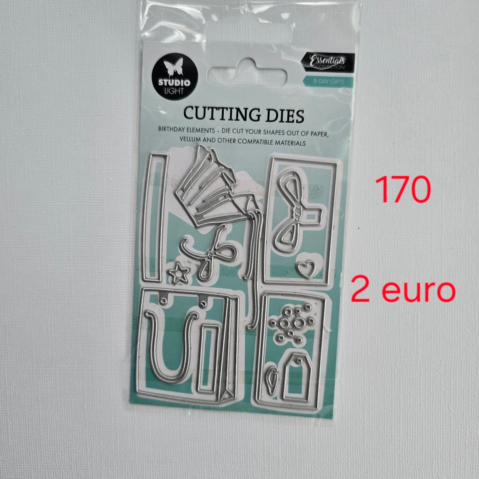 heel veel cutting-dies en stempels, Hobby en Vrije tijd, Scrapbooking, Ophalen of Verzenden, Zo goed als nieuw, Frame of Mal, Overige merken