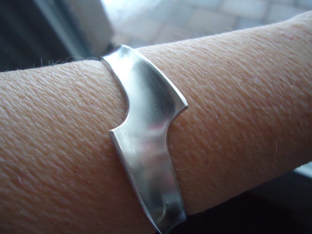 mooie echt zilveren klem armband van ROB VAN HAM massief 925, Ophalen of Verzenden, Zo goed als nieuw, Zilver, Zilver