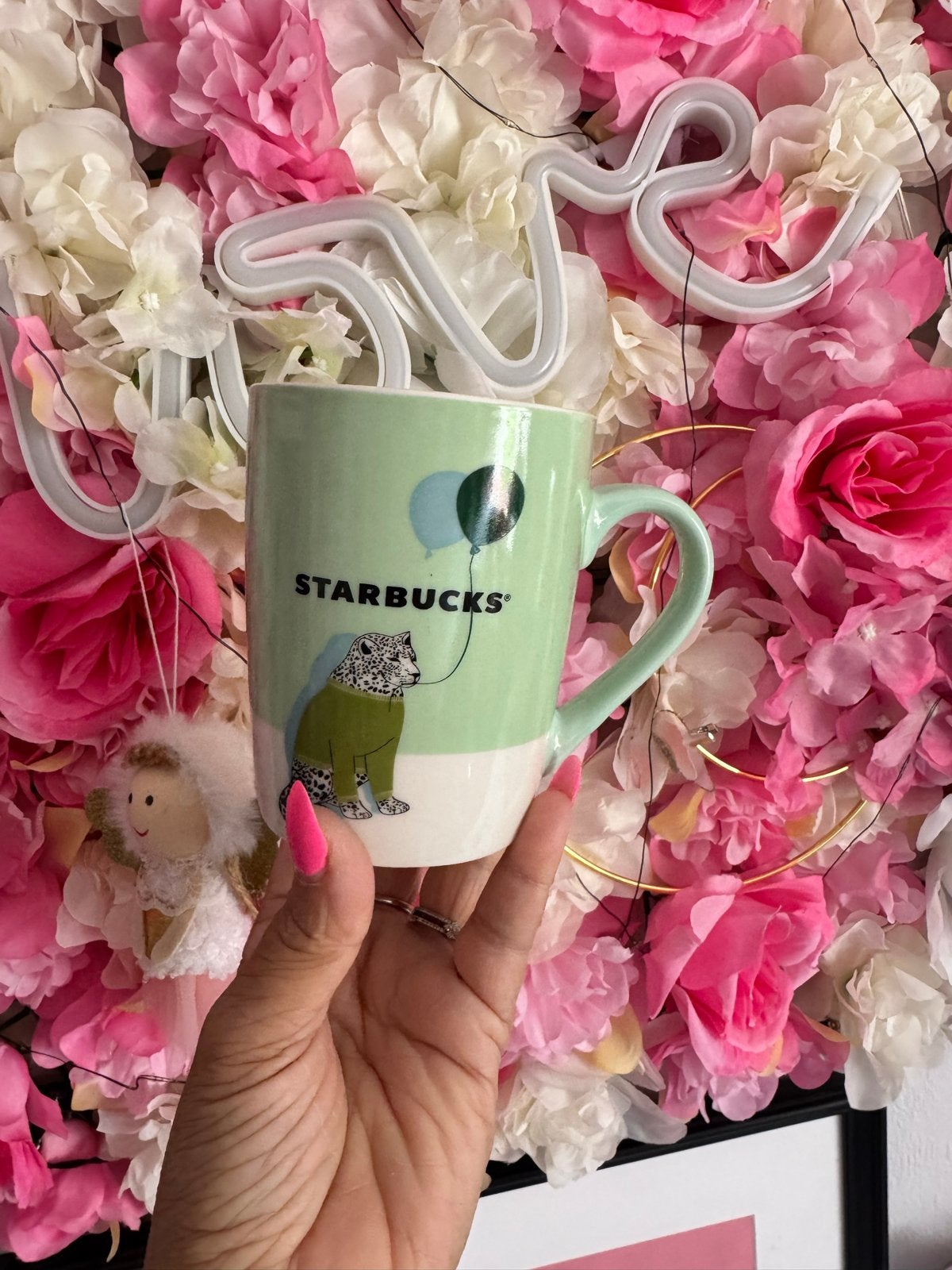 Starbucks koffie beker met luipaard en ballonnen, Overige typen, Ophalen of Verzenden, Zo goed als nieuw, Steen/keramiek