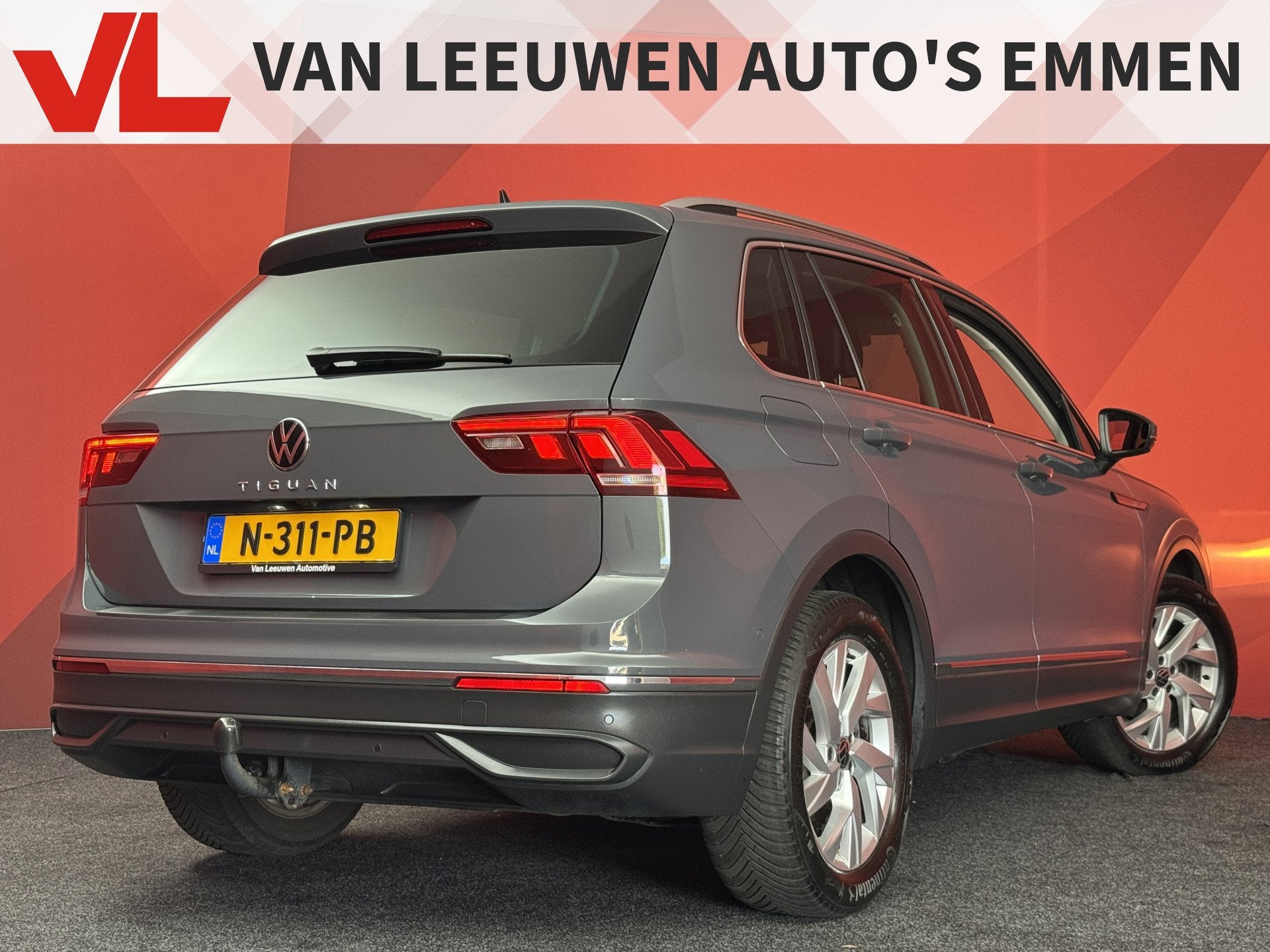 Volkswagen Tiguan 1.5 TSI Life Business | Navigatie | Adapti, Voorwielaandrijving, Dealer onderhouden, 4 cilinders, 150 pk
