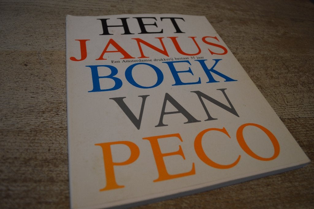 📖 Het Janus Boek van Peco - Jubileumboek 1986, Ophalen of Verzenden, Gelezen
