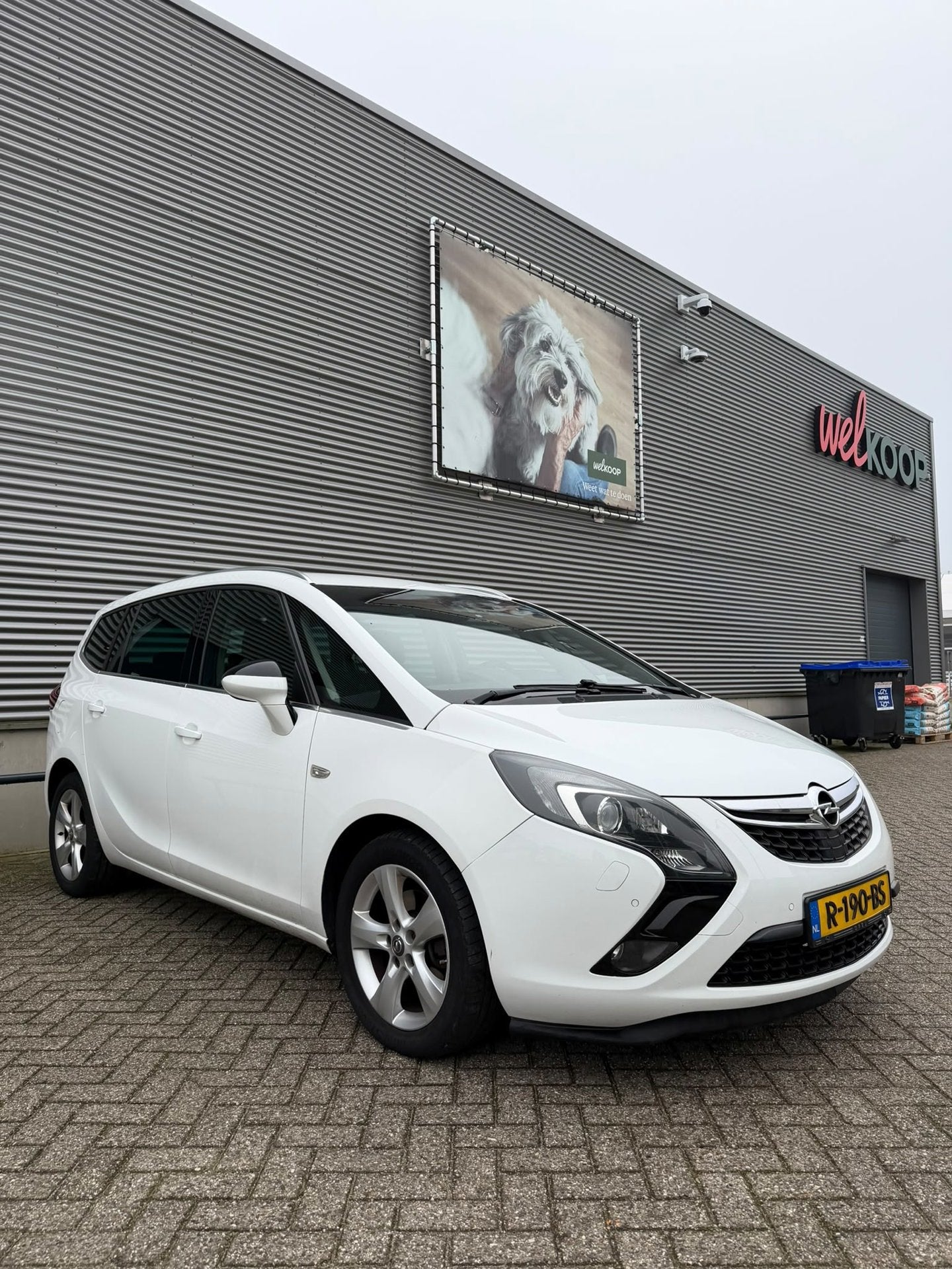 Opel Zafira Tourer / Apk / Nieuwe distributie / 7 persoons /, Auto's, Euro 5, 15 km/l, Gebruikt, 7 stoelen