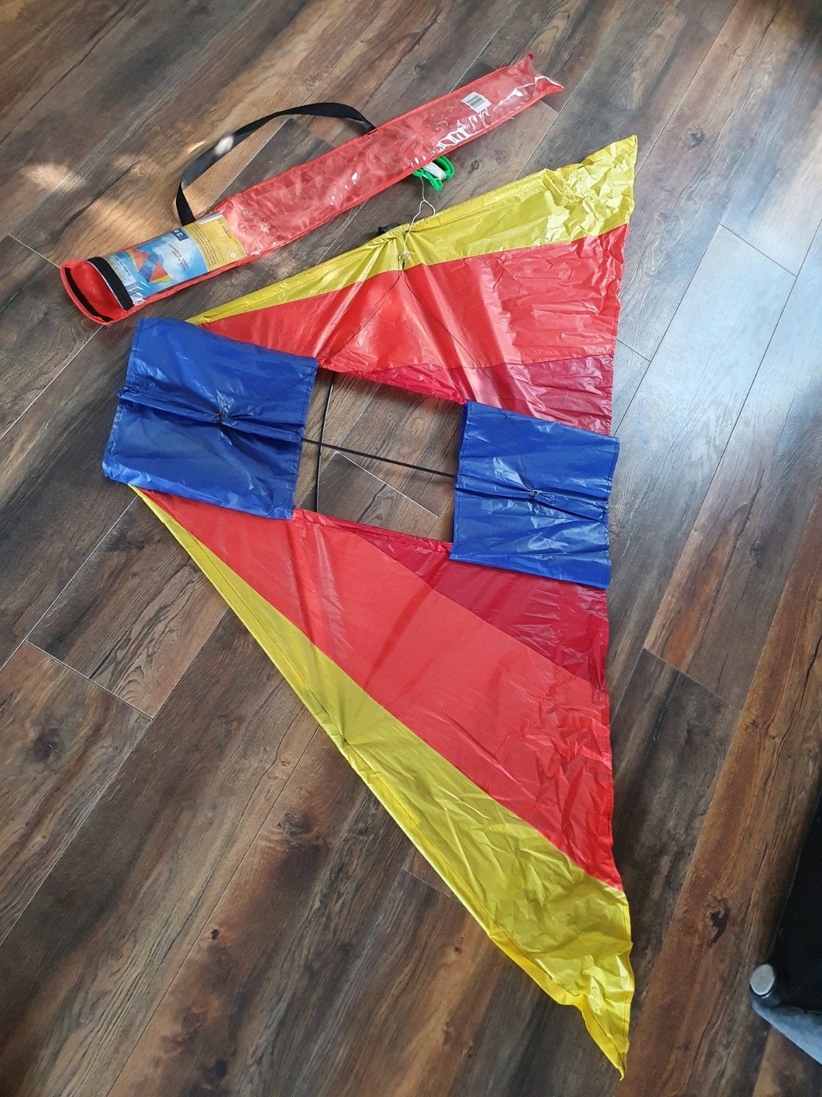 Vlieger in nette staat - Trapezedraken 183 x 81 cm, Ophalen of Verzenden