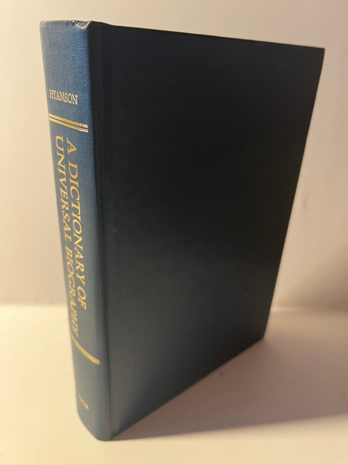A dictionary of universal biography all ages andpeoples 1951, Ophalen of Verzenden, Zo goed als nieuw