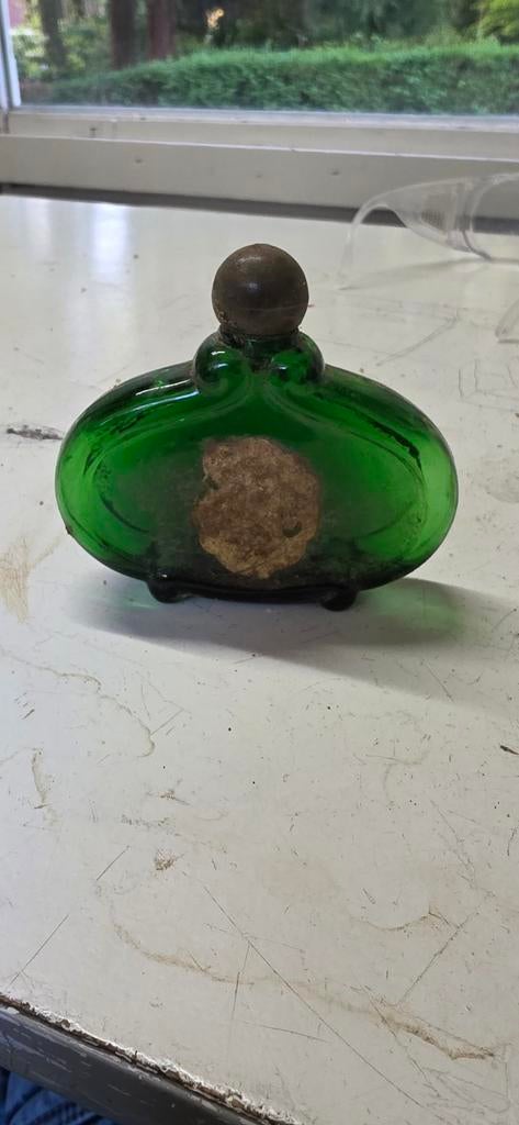 Antiek Groen Glazen Parfumflesje met Dop, Ophalen of Verzenden