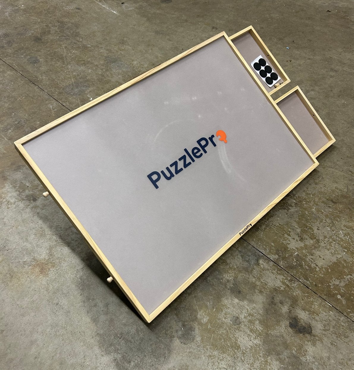 Puzzeltafel 1000 stukjes - kantelbaar en draaibaar met lades, Ophalen, 500 t/m 1500 stukjes, Nieuw, Legpuzzel