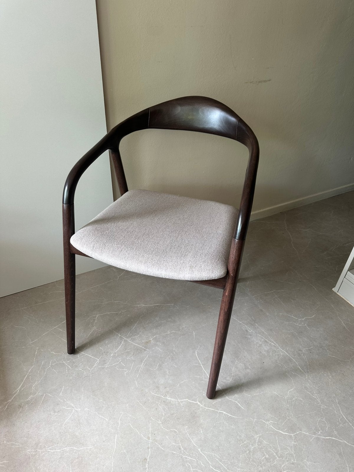 6 eetkamerstoelen walnoothout japandi, Huis en Inrichting, Stoelen, Ophalen, Bruin, Zo goed als nieuw, Vijf, Zes of meer stoelen