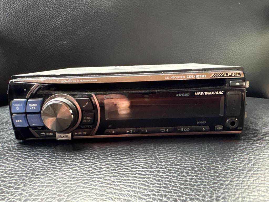 Alpine CDE-103BT CD-ontvanger met Bluetooth, Auto diversen, Autoradio's, Ophalen of Verzenden, Gebruikt