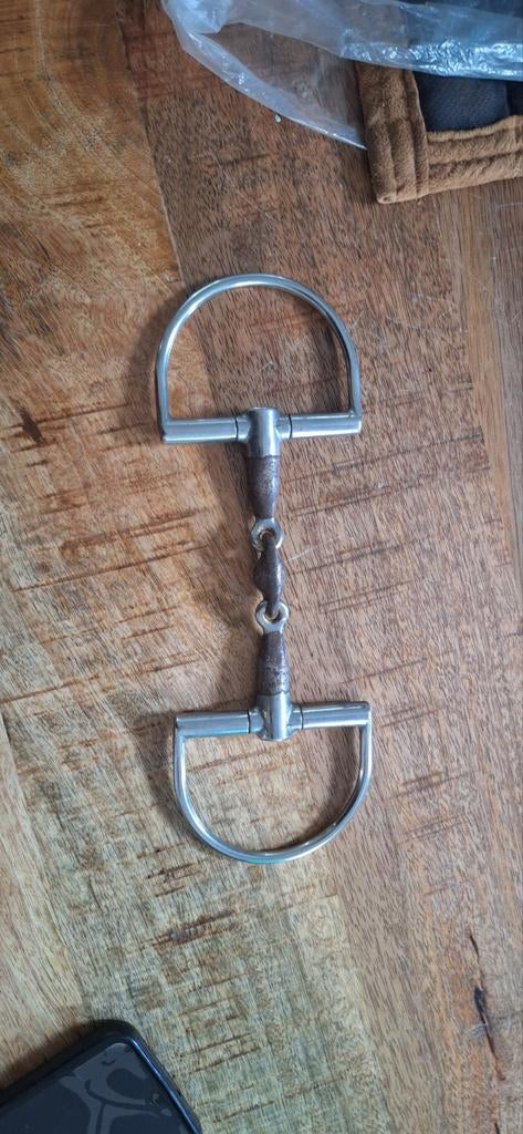 Trust dubbel gebroken. 12.5 cm, Ophalen of Verzenden, Dressuur