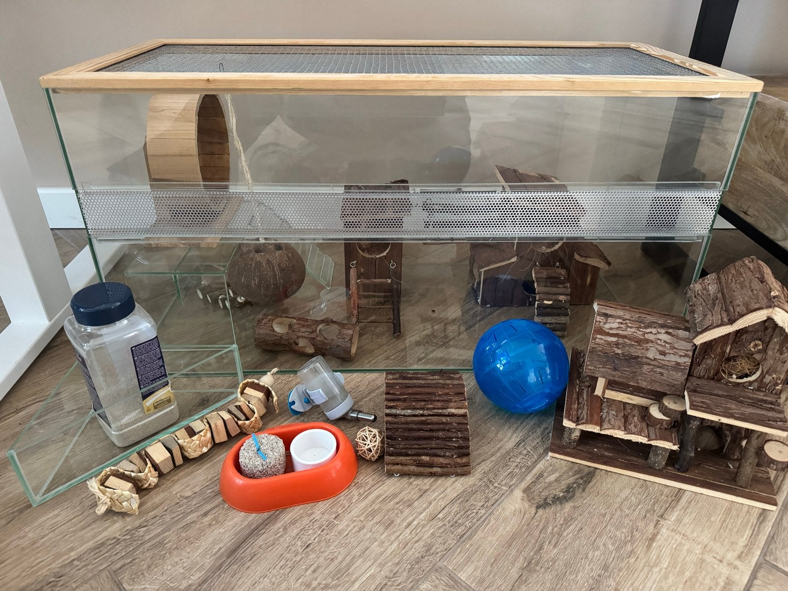 Hamsterkooi + toebehoren (hamsterscaping), Ophalen, Zo goed als nieuw