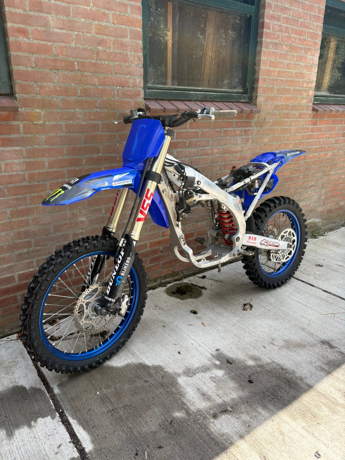 YZ450F 2023 Compleet rijwielgedeelte, Ophalen, Zo goed als nieuw, Overige merken