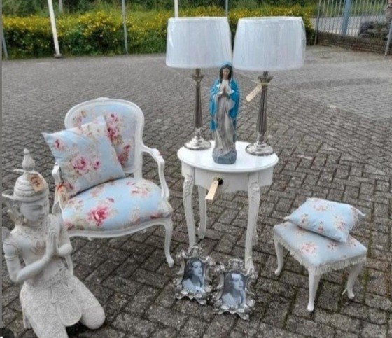 Brocante barok dames fauteuil opnieuw gestoffeerd, Huis en Inrichting, Fauteuils, Ophalen, Zo goed als nieuw, 75 tot 100 cm