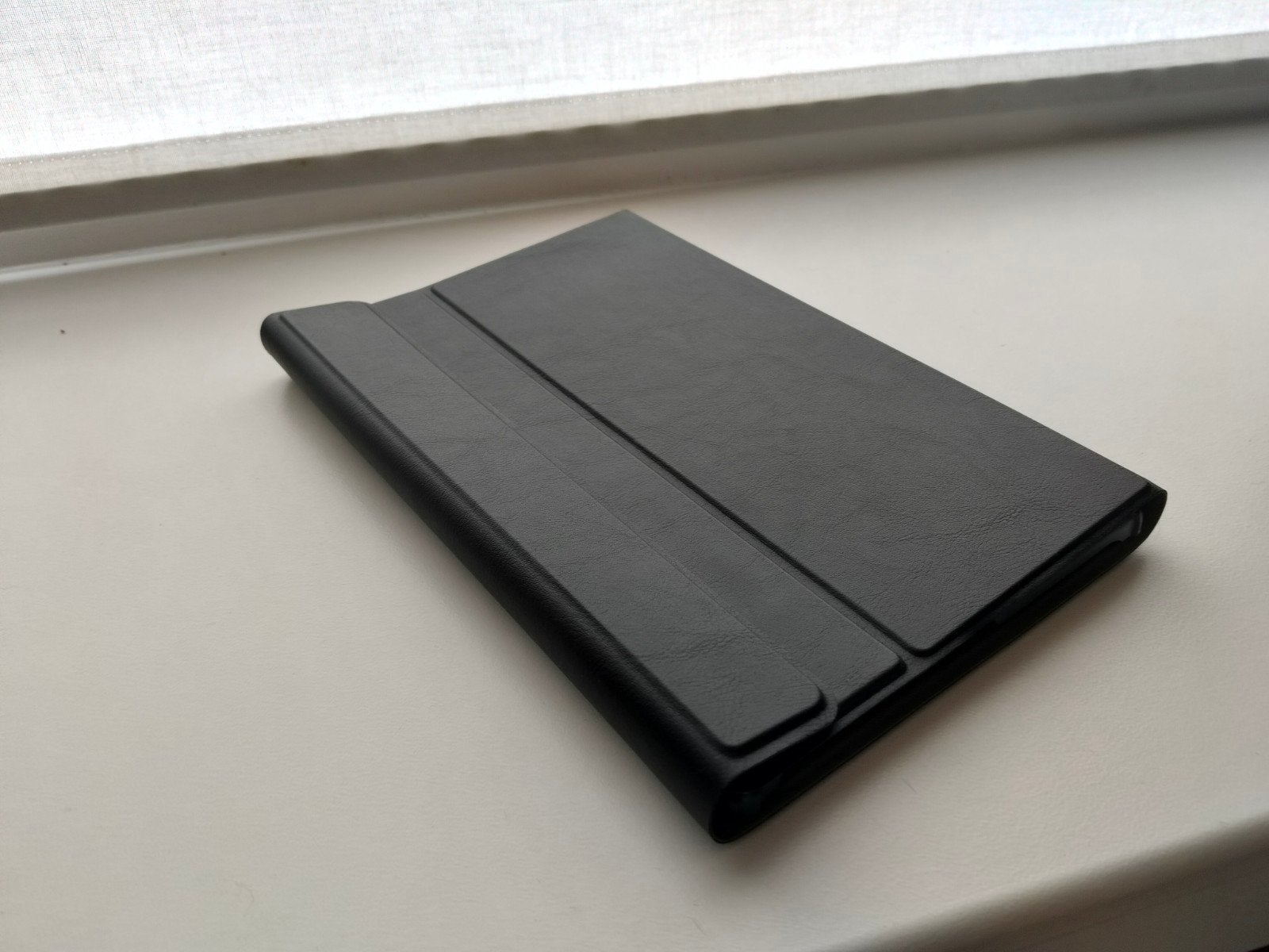 Lenovo Tab M10 Plus / FHD Plus Hoes Zwart, 10 inch, Bescherming voor- en achterkant, Ophalen of Verzenden, Lenovo