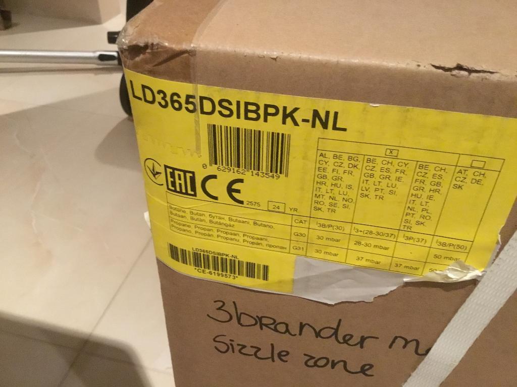 Nieuwe Napoleon Legend 365 BBQ met sizzle zone, Ophalen, Nieuw, Napoleon