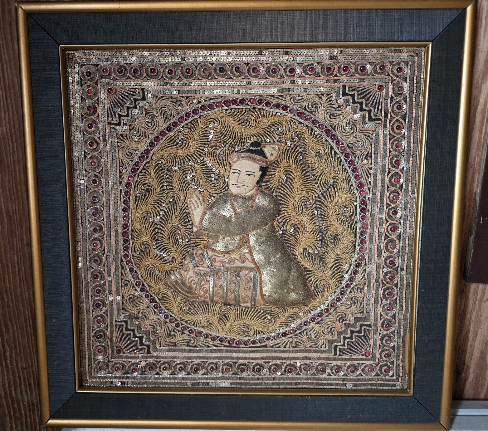 Thaise wanddecoratie met pailletten en borduurwerk, Wanddecoratie, Textiel, Ingelijst, Ophalen of Verzenden