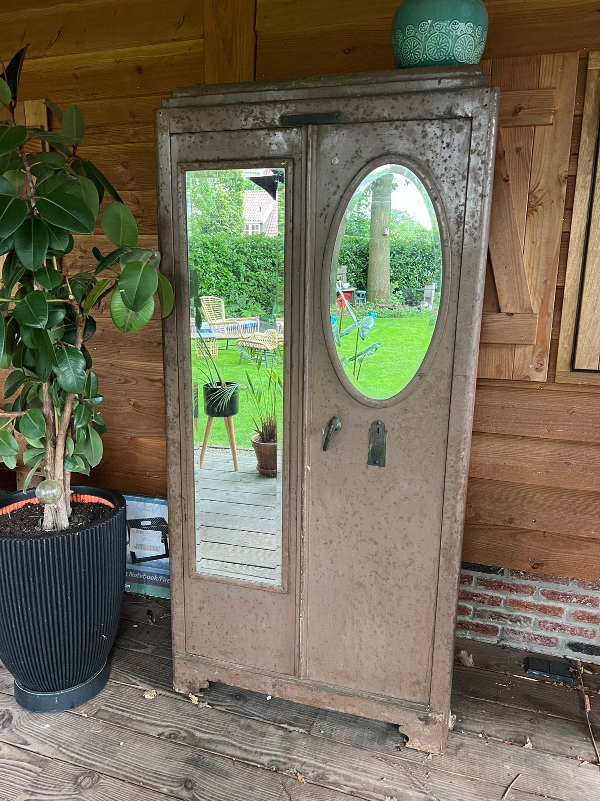 Vintage Industriële Kledingkast / Locker - Groen, Antiek en Kunst, Ophalen