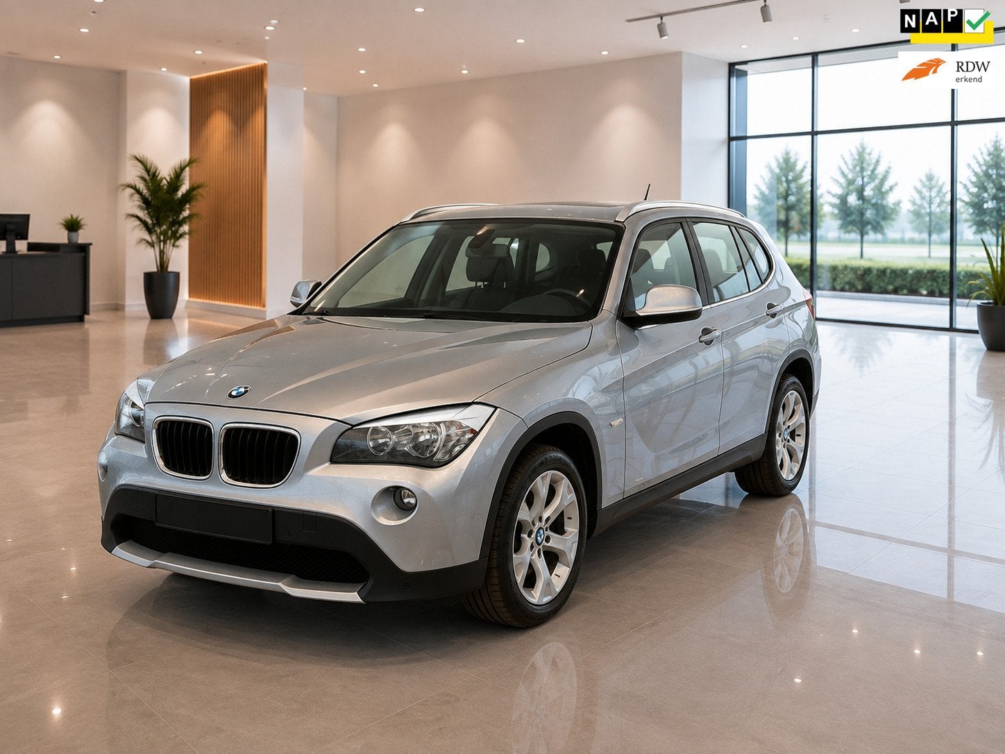 BMW X1 18i 5D NAP NL AUTO| Trekhaak Airco| Navi Parkeersenso, Auto's, Achterwielaandrijving, 1995 cc, 4 cilinders, 150 pk
