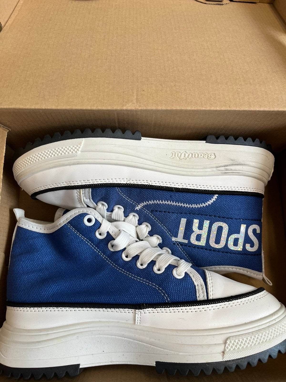 Schoenen nieuw, Kleding | Dames, Schoenen, Ophalen of Verzenden, Nieuw, Zwart, Sneakers of Gympen