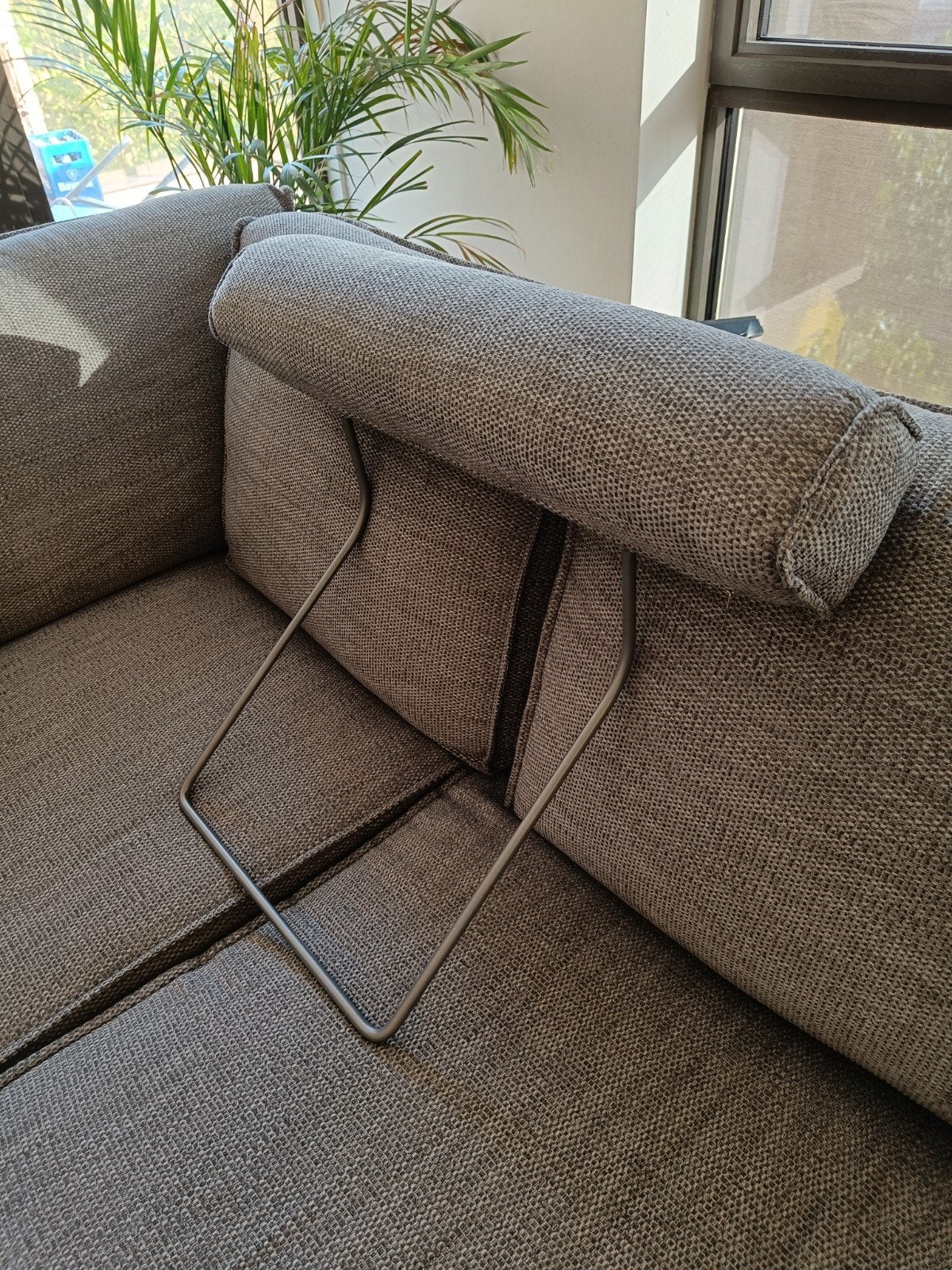 Hoofdsteun voor grijze bank, Ophalen, Minder dan 75 cm, Zo goed als nieuw, Stof