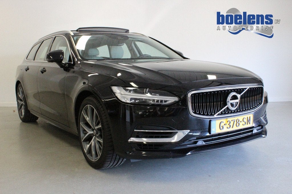 Volvo V90 2.0 T8 AWD Momentum Pro | H.U.D | CARPLAY | STOEL+, Auto's, Volvo, Automaat, 1969 cc, Zwart, Vierwielaandrijving