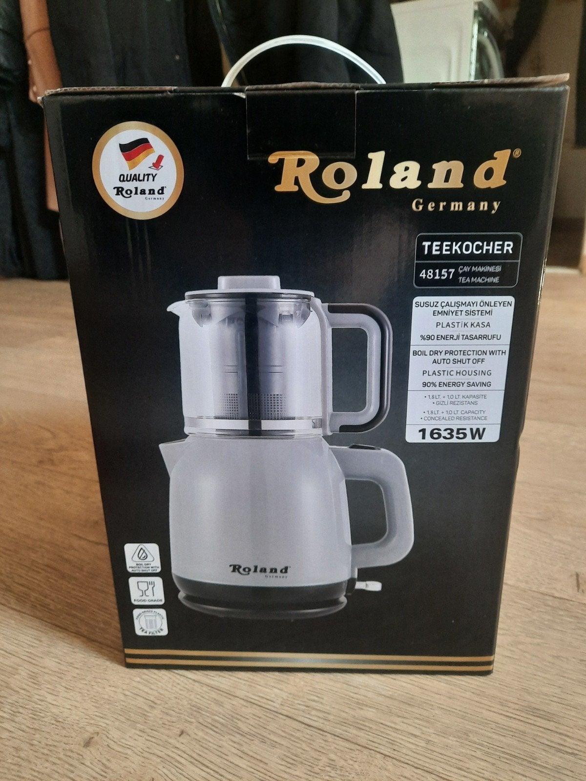 Roland Teekocher - Thee Machine met 1.8L capaciteit, 1 tot 2 liter, Ophalen of Verzenden, Nieuw