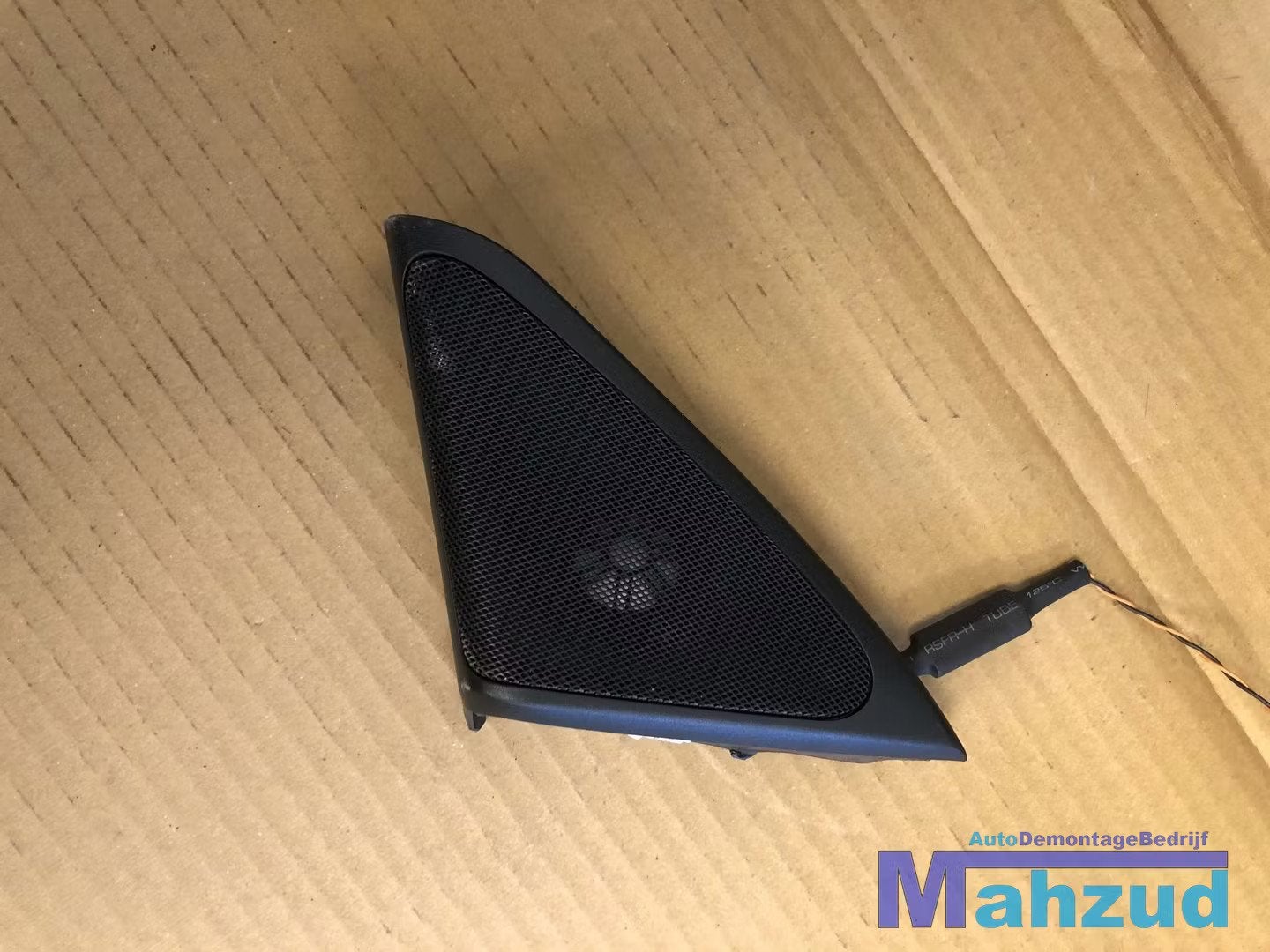 BMW 7 SERIE F01 F02 Links voor deur speaker tweaker kap, Petuelring 130
80788  Munich, DE, Gebruikt, Info@bmw.de, Ophalen of Verzenden