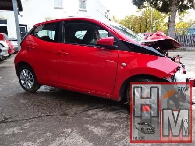 Toyota aygo bj 2017 1.0 51kw 5deurs voor demontage., Gebruikt, -, -, Ophalen of Verzenden