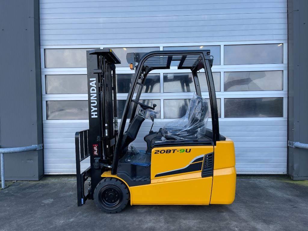 Hyundai 20BT-9U 2 TON ELEKTRISCHE HEFTRUCK 2000KG 4.7M TRI, Zakelijke goederen, Machines en Bouw | Heftrucks en Intern transport